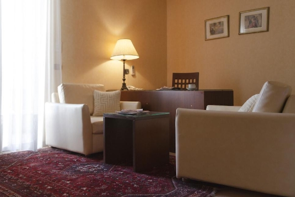 Mayflower Hotel (Beirut)